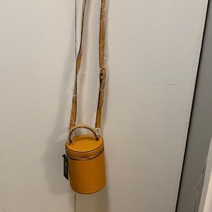 Women’s cross body bag